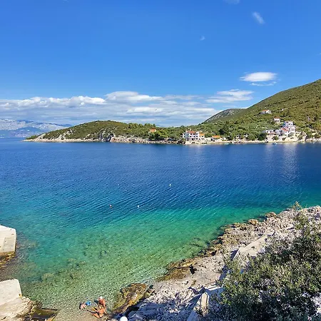 Studio Pokrivenik 2073a Zastražišće